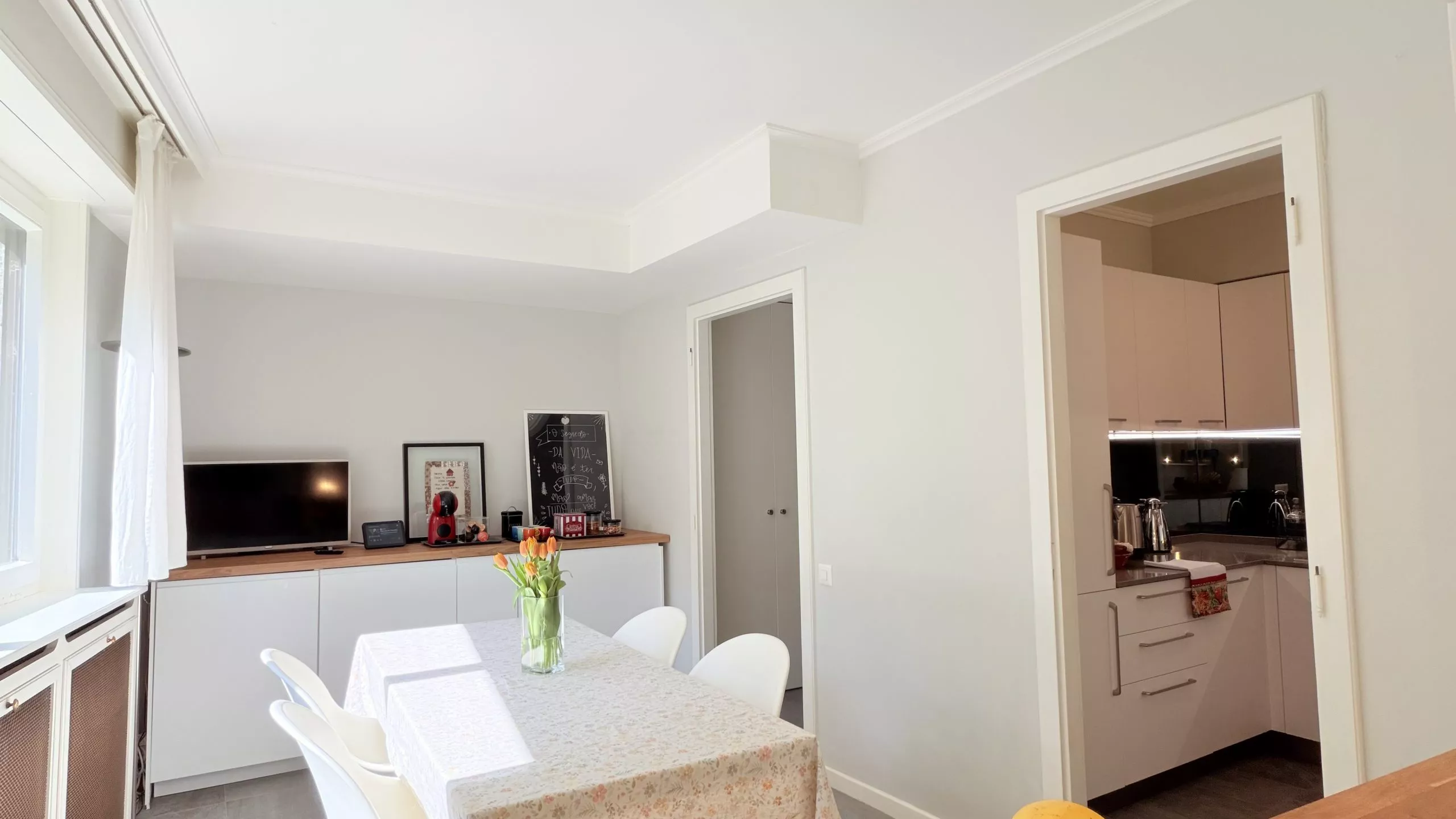 Dining room 1
